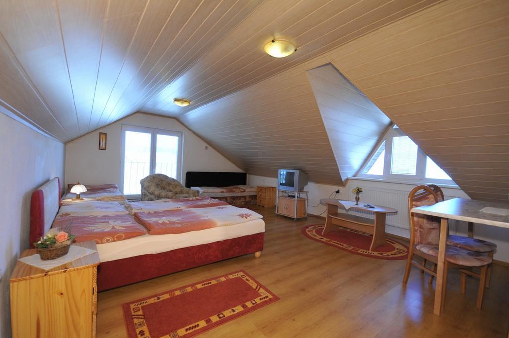 Penzion Drevenik Hotel Spišské Podhradie Bagian luar foto