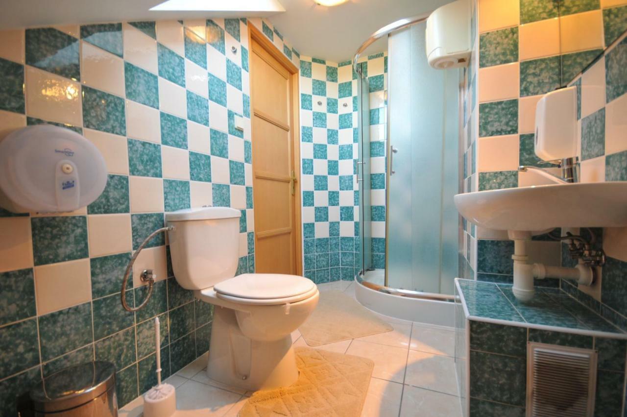 Penzion Drevenik Hotel Spišské Podhradie Bagian luar foto